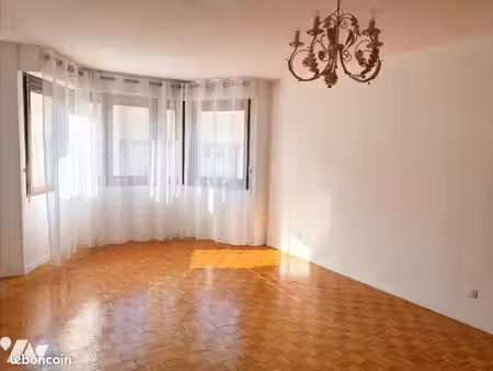 appartement 3 pièces 73 m²
