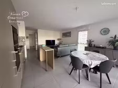 appartement 3 pièces 69 m²
