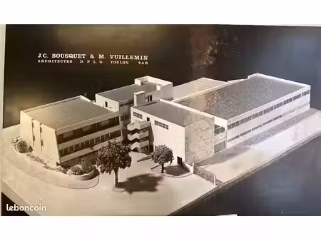 ensemble immobilier professionnel 3 400 m² – libre de bail – toulon lagoubran – libre de b