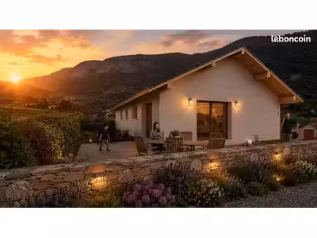maison 4 pièces 80 m²