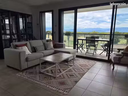 appartement t4 traversant – 85m² – vue imprenable sur le mont-blanc