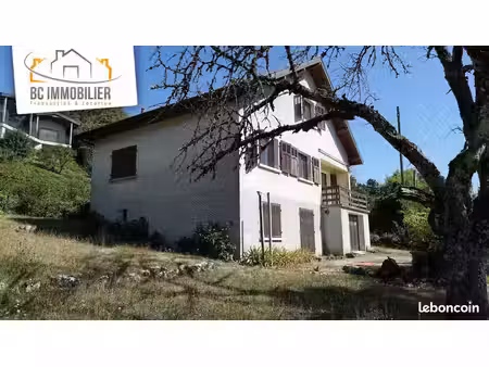 maison 6 pièces 158 m²
