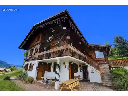 chalet 169m2 à 100m des remontées mécaniques terrain 1939m2