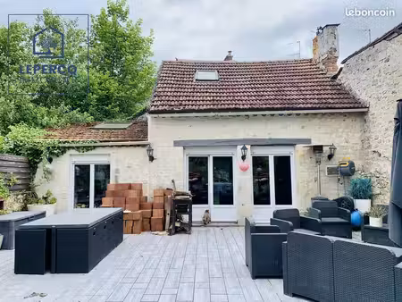 chalet 6 pièces 151 m²