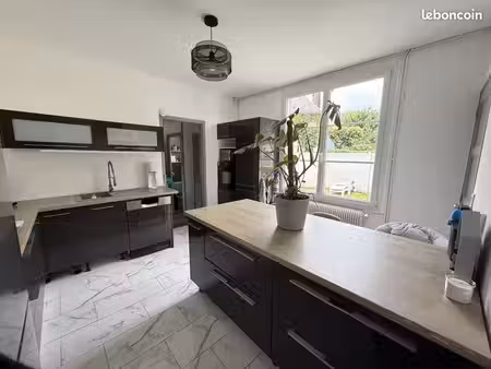 maison 5 pièces 90 m²