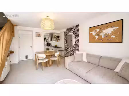 maison 3 pièces poisy