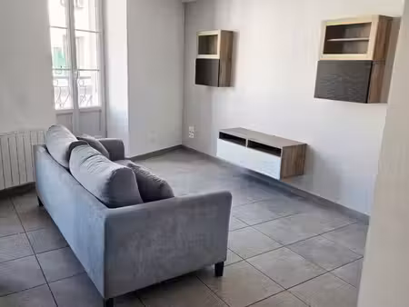 loue t2 48m² meublé