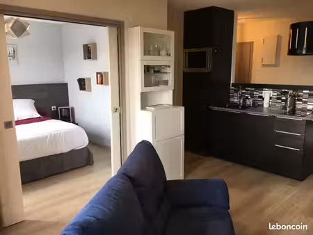 prévessin-moëns – 2 pièces meublé  vue mont-blanc  balcon  garage