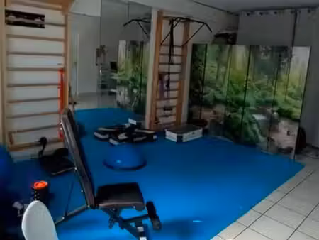 local commercial