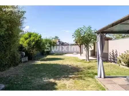 appartement 5 pièces 187 m²
