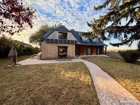 maison - 5 pièces - 172m2