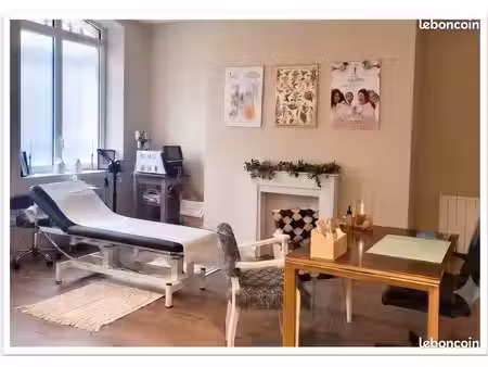bureau avec vitrine hyper centre