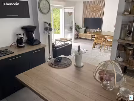 maison 6 pièces 110 m²