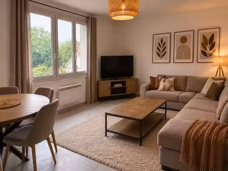a louer centre village t2 - 1 chambre . 40m2 à chézy-sur-marne