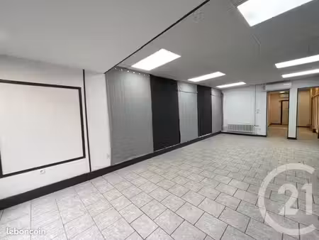 immeuble 66 m² guise