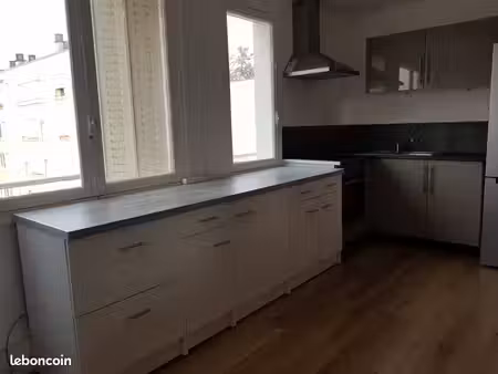 appartement 4 pieces 3 chambres