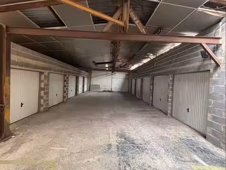 box moto scooter ou stockage saint quentin rare dans hangar sécurisé
