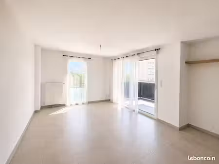 appartement 3 pièces 58 m²