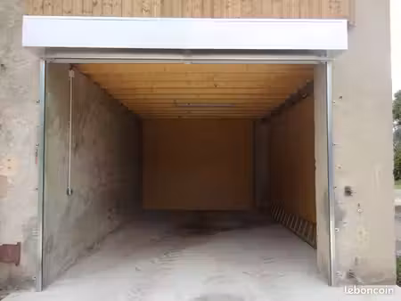 garage/box 27 m2