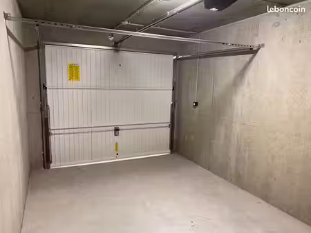 loue garage