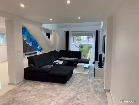 maison familiale 185 m² utiles • vetraz-monthoux • 3/4 chambres • plein sud