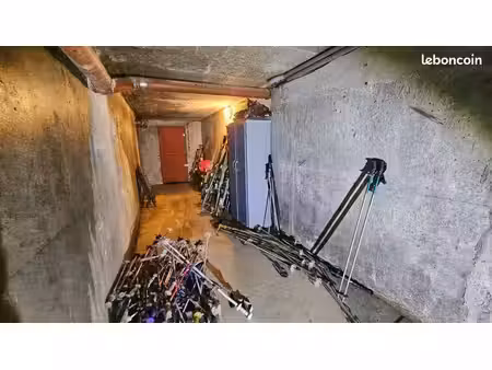 cave
