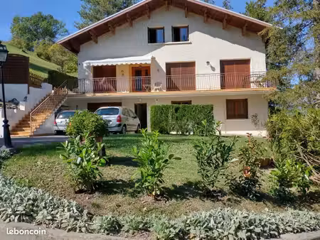 t3 meublé 66 m² avec terrasse et jardin – gap sud / basse tourronde