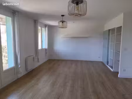 appartement entièrement rénové