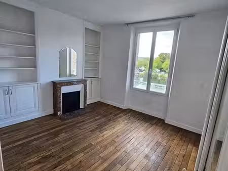 f2 34 m² – 1er étage – bord de l’yonne à sens