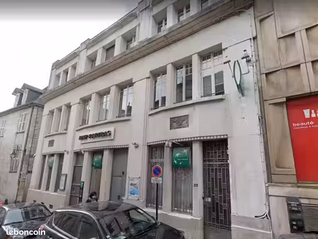 bureaux 981 m² auxerre