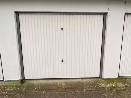 garage/box 17 m² deville les rouen