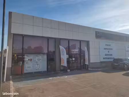 local 520 m² auxerre