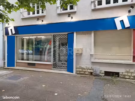 local 53 m² auxerre