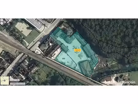 local 2900 m² tonnerre