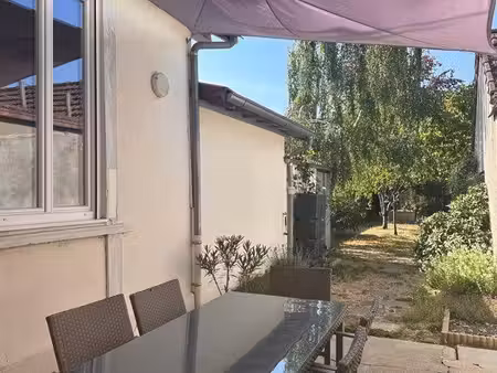 maison f3 rénovée avec terrain clos