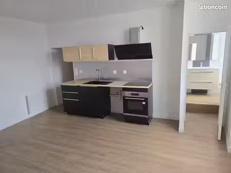 appartement t2 36m2 neuf semi équipé - hyper centre de saint pourçain