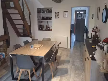 petite maison semi mitoyenne