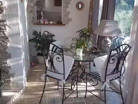 unique  bas de maison centre port au calme dans la nature