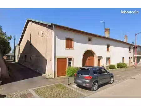 ancienne ferme avec 2 logements