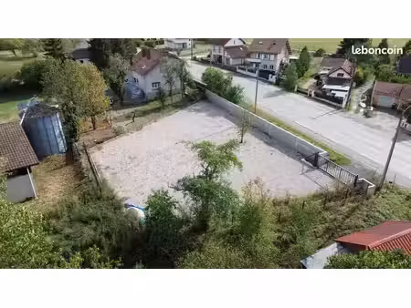 terrain 1 226 m² anould