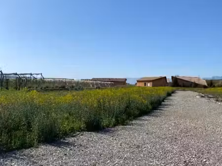 terrain 700 m² ventavon
