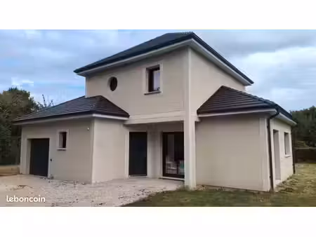 maison f4