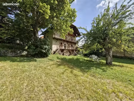 maison de village 6 pièces 127 m²