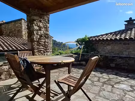 propriété 10 pièces 250 m²