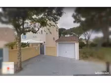 charmante villa semi-mitoyenne avec du potentiel coup de coeur