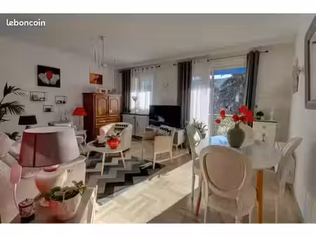 vente t3 avec garage et cave