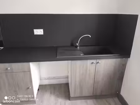 location f2 48m²