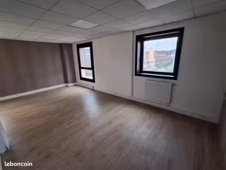 bureaux 108 m²