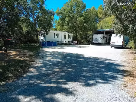 terrain non constructible 980 m2