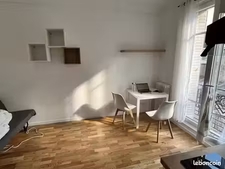 studio 18m² refait à neuf + cave